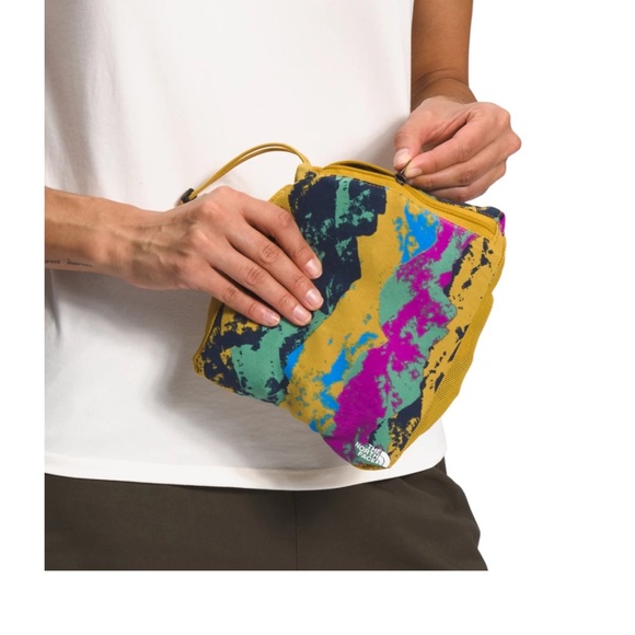 The North Face Class V Pullover - Picture 3 of 12